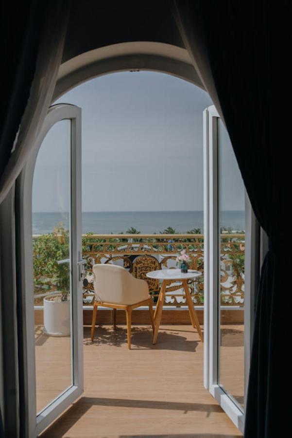 Paris Hotel Binh Thuan Tuy Phong Exterior foto
